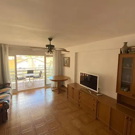 Playa A 50 Metros Solo Familias Apartment Salou